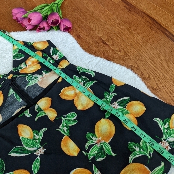 URBAN OUTFITTERS kimchi blue lemon print short romper - Picture 11 of 14